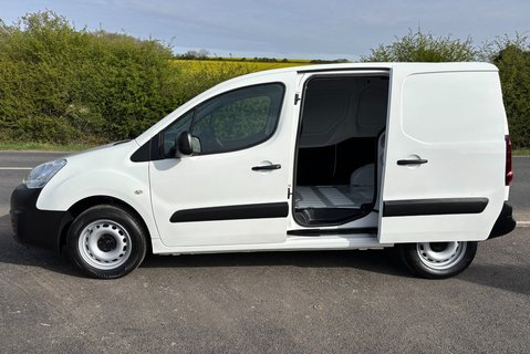 Peugeot Partner 850 S L1 1.6 Hdi 92ps Panel Van with Air Con - Direct from MOD 8