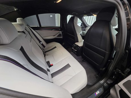 BMW M5 4.4i V8 Competition Saloon 4dr Petrol Steptronic xDrive Euro 6 (s/s) (625 p 18