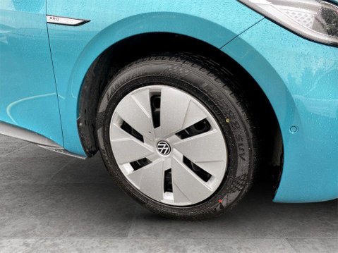 Volkswagen ID.3 Pro Performance 58kWh Family Hatchback 5dr Electric Auto (204 ps) 10