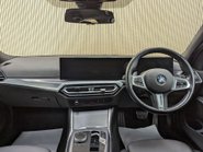 BMW 3 Series 2.0 320i M Sport Auto 4dr 52