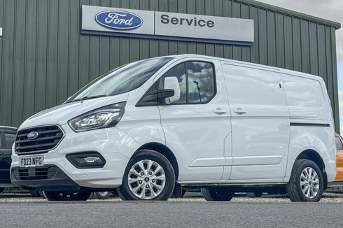 Ford Transit Custom SWB L1H1 Low Roof Limited 280 Air Con Alloys Sensors Cam EURO 6