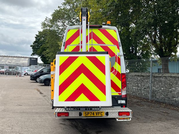 Iveco Daily 70C18 4100 c/w 140DEG VTL 2200mm access platform 25