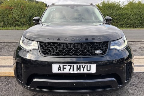 Land Rover Discovery D300 HSE Panel Van - Rear Seat Conversion / Black Pack 10