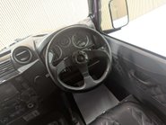 Land Rover Defender 2.2 Defender 90 Hard Top TD 4WD 5dr 44