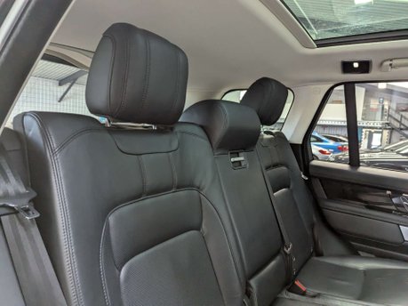 Land Rover Range Rover 4.4 Range Rover Vogue SE SDV8 Auto 4WD 5dr 62