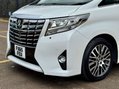 Toyota Alphard 3.5 V6 EXECUTIVE LOUNGE 7 SEAT 31