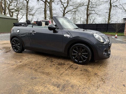Mini Convertible 2.0 Cooper S Auto 2dr 43