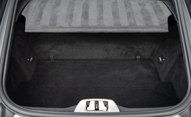 Ferrari 812 Superfast 26