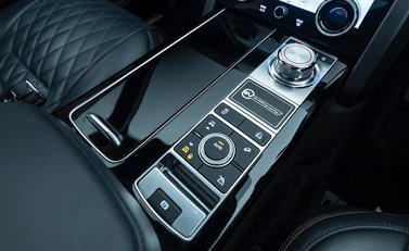 Land Rover Range Rover 5.0 SVAutobiography Dynamic Black 24