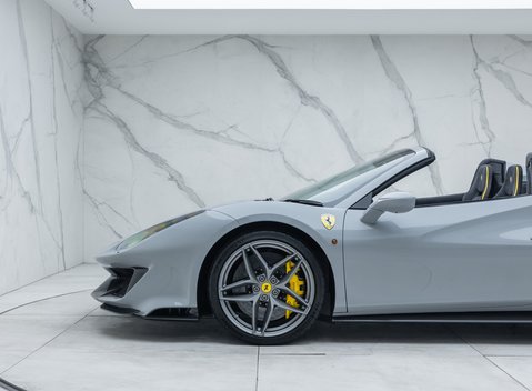 Ferrari 488 Pista Spider 53