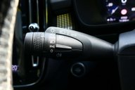 Volvo XC40 2.0 XC40 R-Design Pro T4 AWD Auto 4WD 5dr 47