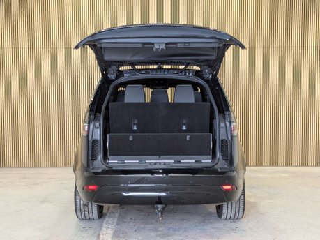 Land Rover Discovery 3.0 Discovery R-Dynamic HSE MHEV Auto 4WD 5dr 26