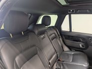 Land Rover Range Rover 3.0 Range Rover Vogue D MHEV Auto 4WD 5dr 47