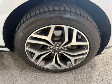 Land Rover Range Rover Evoque FIRST EDITION MHEV 15