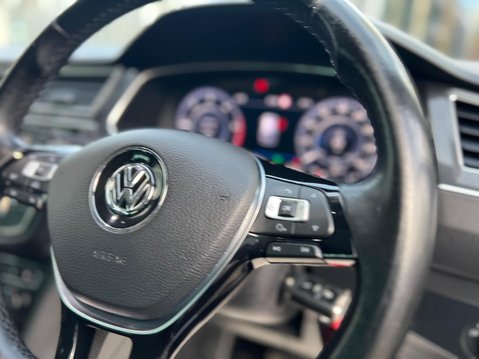 Volkswagen Tiguan SEL TDI BLUEMOTION TECHNOLOGY DSG 42