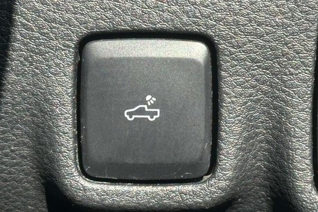 Ford Ranger 2.0 EcoBlue Limited Pickup Double Cab 4dr Diesel Manual 4WD Euro 6 (s/s) (1 34