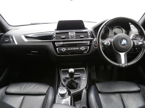 BMW 1 Series 1.5 118i M Sport Shadow Edition Euro 6 (s/s) 5dr 9
