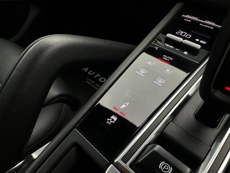 Porsche Cayenne V8 TURBO TIPTRONIC 71