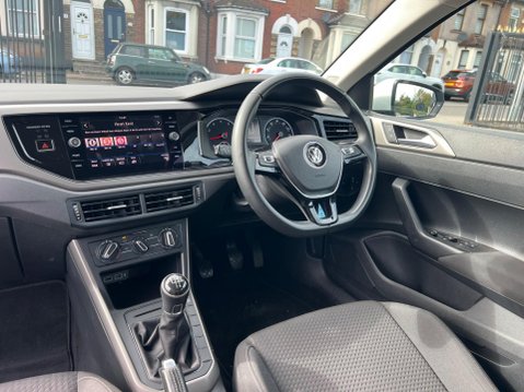 Volkswagen Polo 1.0 TSI SE Euro 6 (s/s) 5dr 22