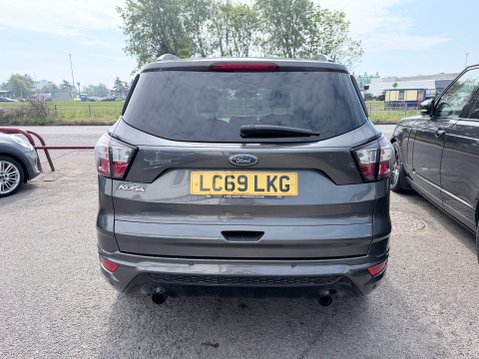 Ford Kuga ST-LINE TDCI 7