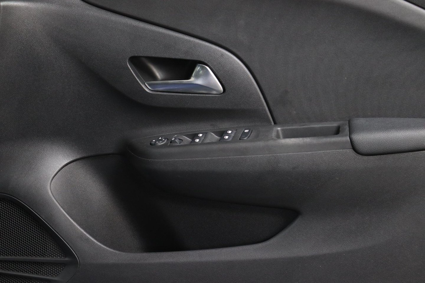 2021 Vauxhall Corsa — image 32