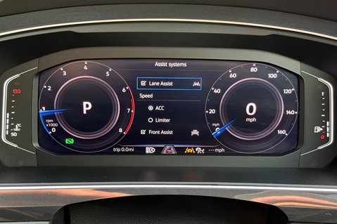Volkswagen Tiguan R-LINE TECH TSI EVO DSG -CAMERA -FULL VW SERVICE HISTORY  40