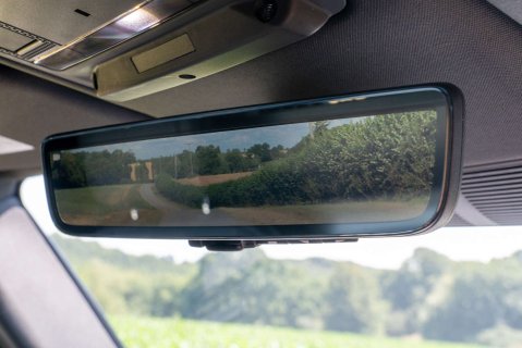 Land Rover Defender D300 HSE HardTop 15