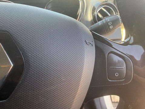 Renault Captur 0.9 TCe ENERGY Dynamique Nav SUV 5dr Petrol Manual Euro 6 (s/s) (90 ps) 22