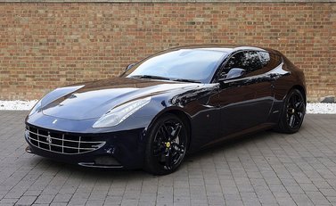 Ferrari FF 23