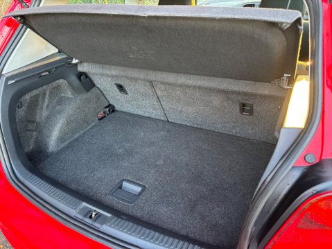 Volkswagen Polo MATCH 8