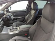 BMW 3 Series 2.0 320i M Sport Auto 4dr 34