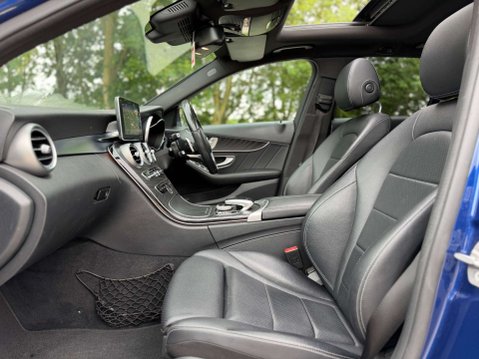 Mercedes-Benz C Class 2.1 C220 D AMG Line Premium+ Auto 5dr 4