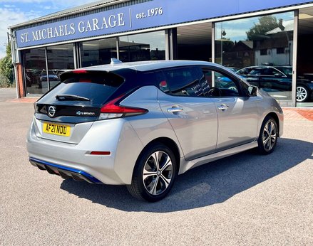 Nissan LEAF Leaf E+ Tekna 62 kw/h battery, 239 mile range, 5dr 8