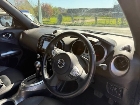 Nissan Juke 1.6 Tekna XTRON Euro 5 5dr 4
