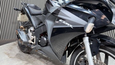 Honda CBR 2012 CBR125 20K GOOD RUNNING MOTOR 125CC SPORTS BIKE 26