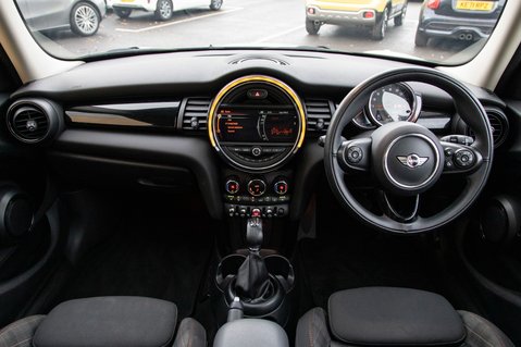 Mini Hatch COOPER SEVEN 3