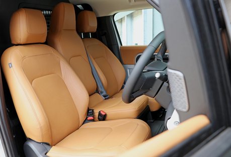 Defender 90 Commercial