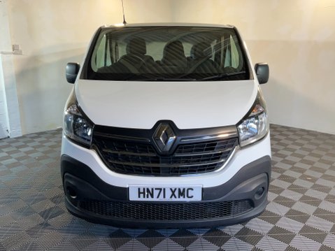Renault Trafic 2.0 dCi ENERGY 30 Business+ LWB Standard Roof Euro 6 (s/s) 2