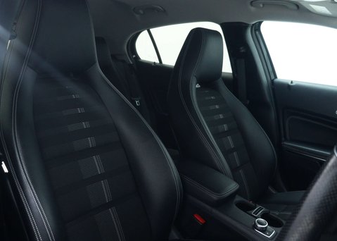 Mercedes-Benz GLA 1.6 GLA180 GPF Urban Edition SUV 5dr Petrol 7G-DCT Euro 6 (s/s) (122 ps) 45