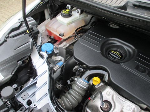 Ford C-Max 1.5 TDCi Titanium Euro 6 (s/s) 5dr 48