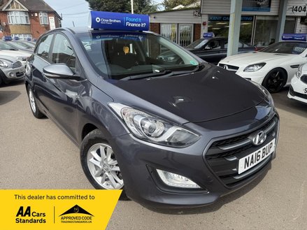Hyundai i30 1.6 CRDi Blue Drive SE Nav Euro 6 (s/s) 5dr