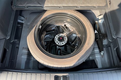 Hyundai TUCSON CRDI PREMIUM SE - 2 OWNERS - 10 HYUNDAI SERVICES  55