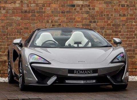 McLaren 570S Spider 1