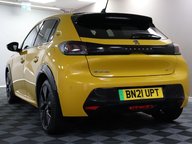 Peugeot e-208 GT PREMIUM 30