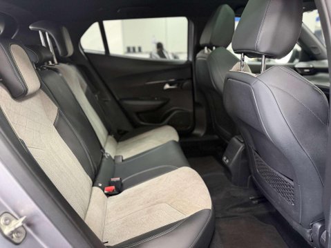 Peugeot e-2008 50kWh GT SUV 5dr Electric Auto (136 ps) 47