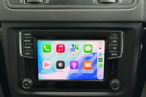 Skoda Yeti Outdoor LAURIN AND KLEMENT TDI DSG - RARE CAR - PAN ROOF -APPLE CARPLAY -8 SERVICES 4