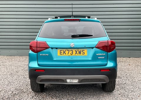 Suzuki Vitara SZ5 BOOSTERJET MHEV 9