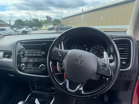 Mitsubishi Outlander 2.3 Outlander DI-D 3 Auto 4WD 5dr 1