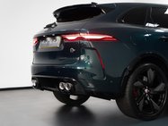 Jaguar F-Pace 5.0 P550 V8 SVR SUV 5dr Petrol Quickshift AWD Euro 6 (s/s) (550 ps) 42