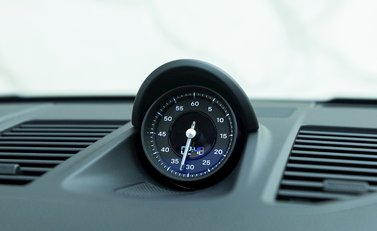 Porsche 911 (992) Targa 4 GTS 19